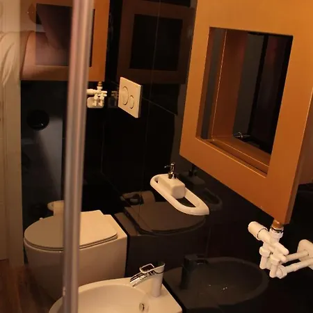 Jacuzzi By Parmacentro Apartment Parma