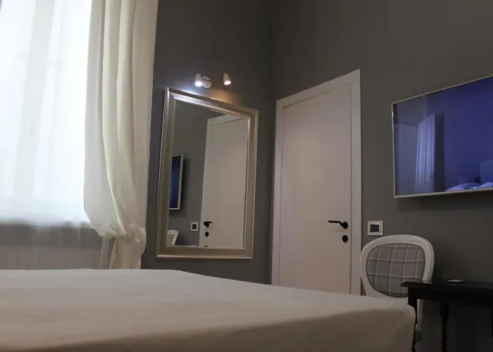 Jacuzzi By Parmacentro Apartment