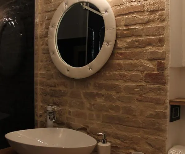 Jacuzzi By Parmacentro Parma