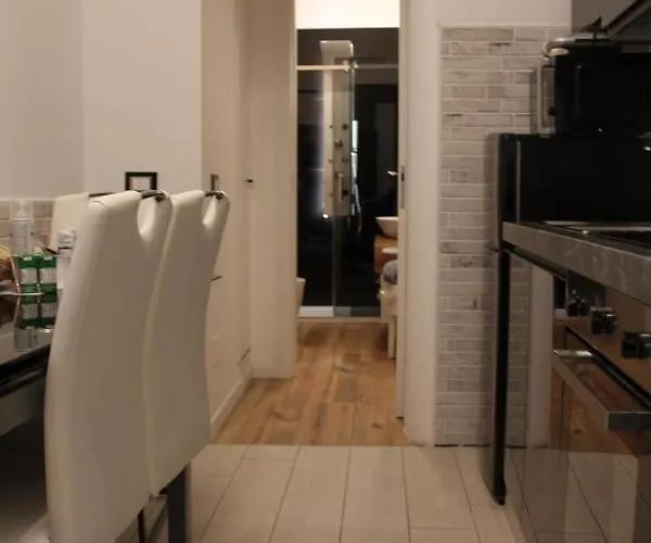 Apartment Jacuzzi By Parmacentro Parma